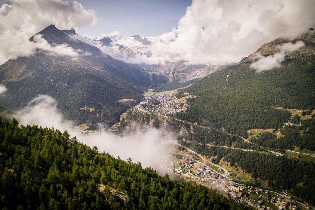 Helles, Chalet-Stil Apartment Mit Allalinblick Saas-Fee Exterior foto